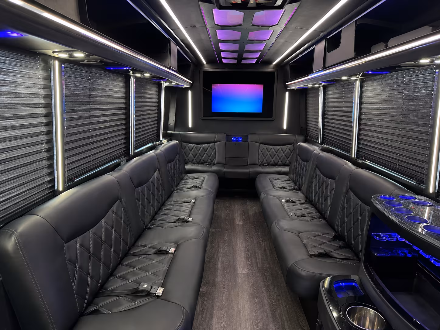 st petersburg holiday party bus rental