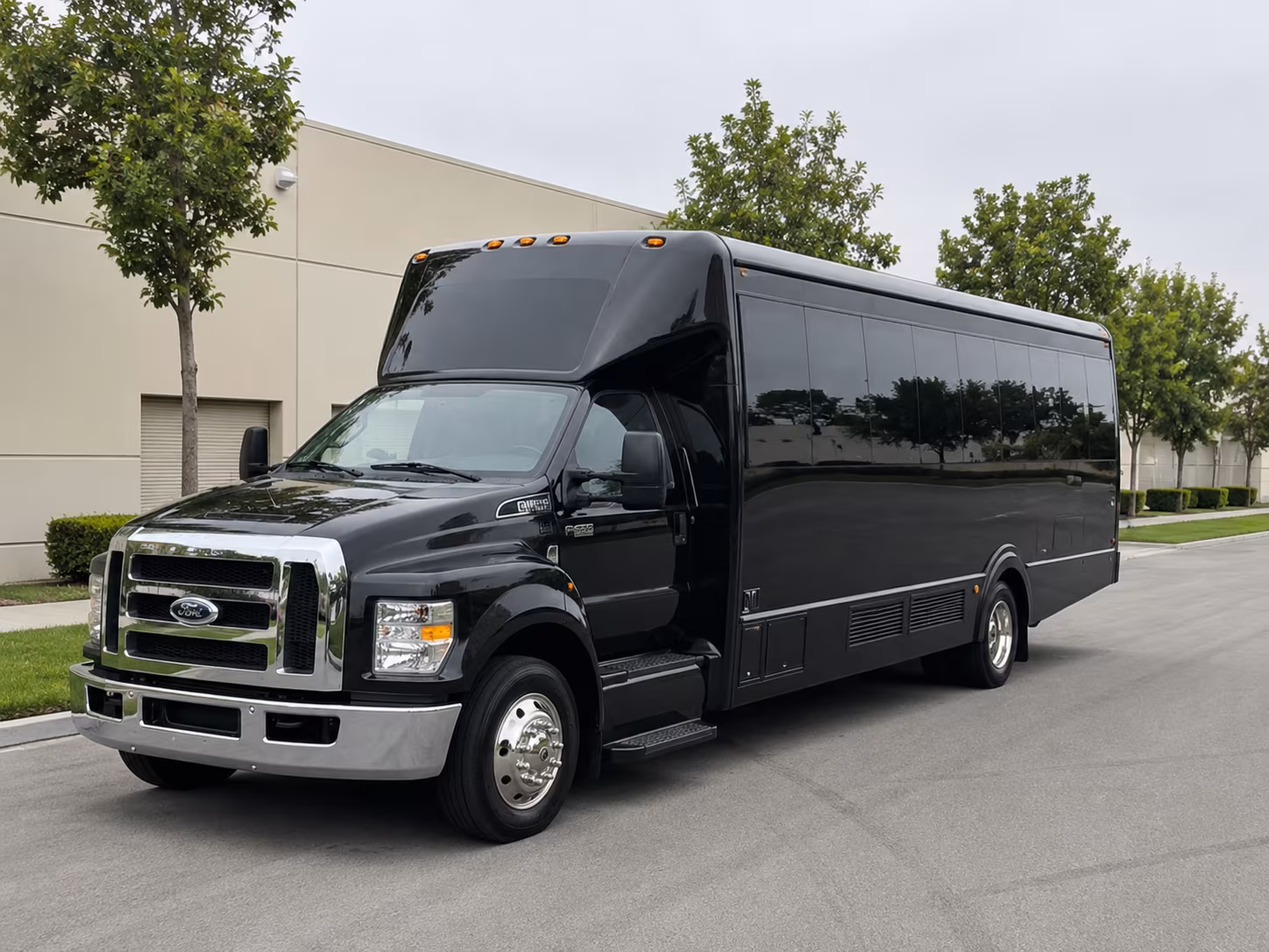 st petersburg new years eve party bus rental